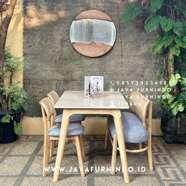 Ara • Dining Set Jati